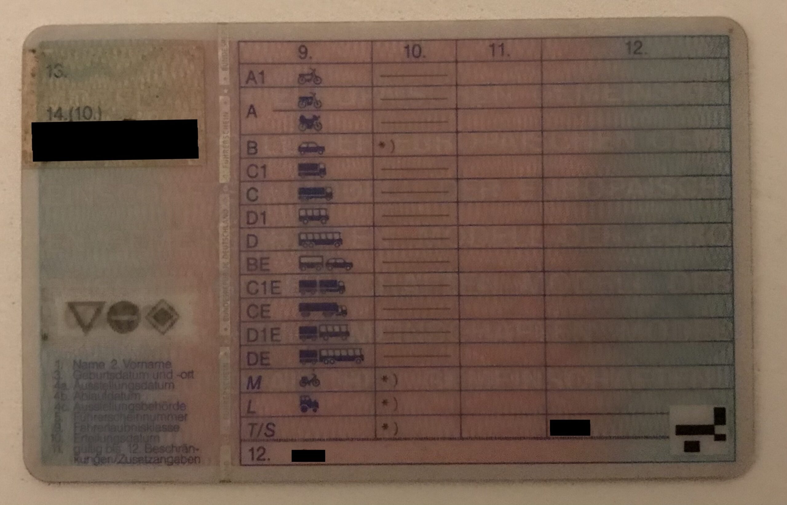 F hrerschein Bundesrepublik Deutschland Muster bersetzungen Von Urkunden